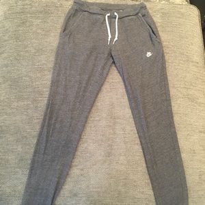 Women’s vintage Nike gym joggers